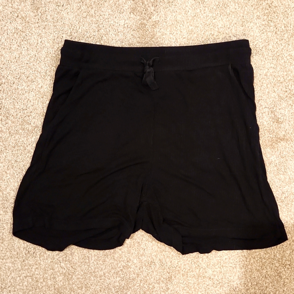 Black lounge shorts